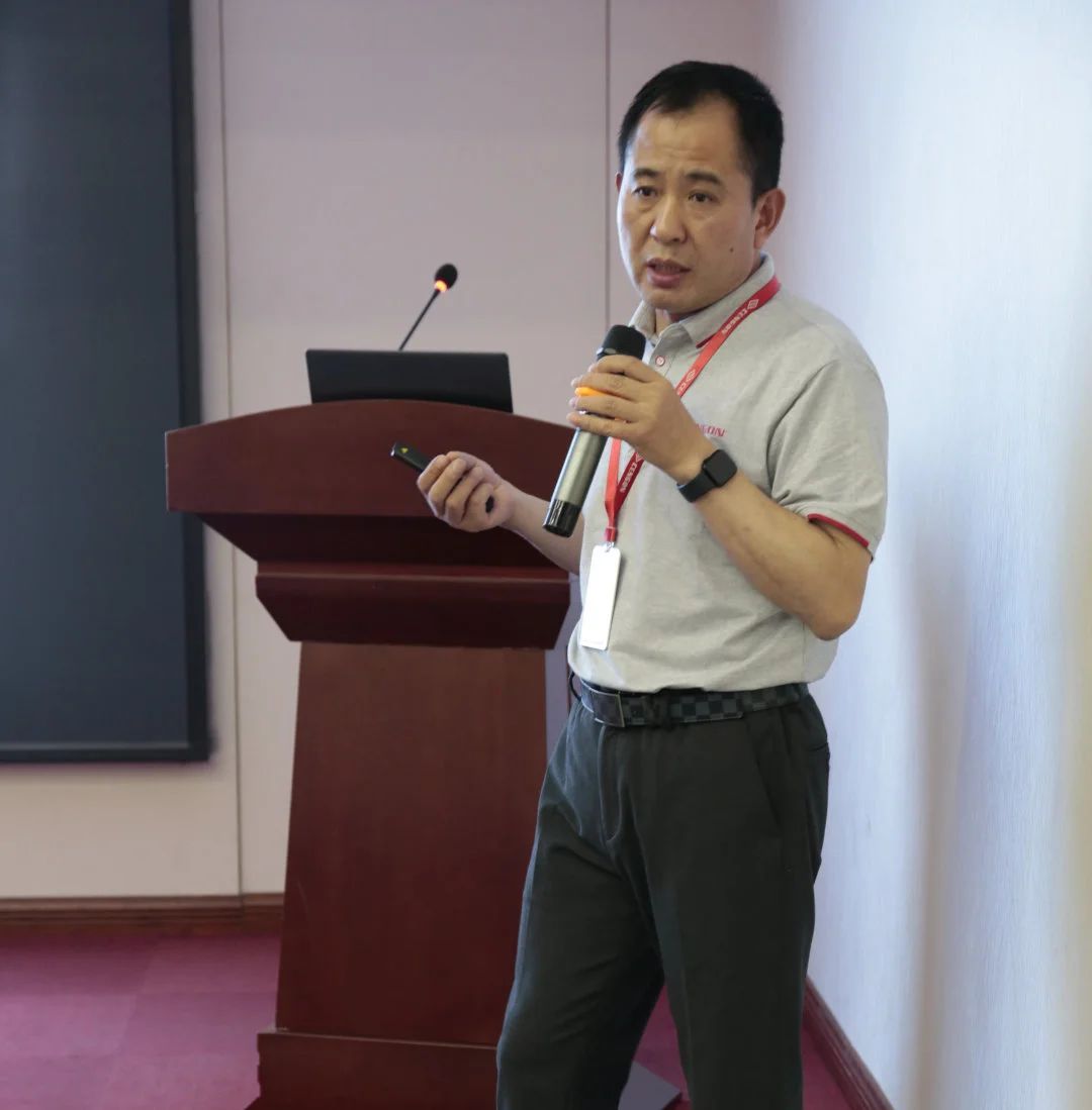 江蘇誠功閥門科技有限公司召開2025年全體員工大會 江蘇誠功閥門科技有限公司召開2025年全體員工大會