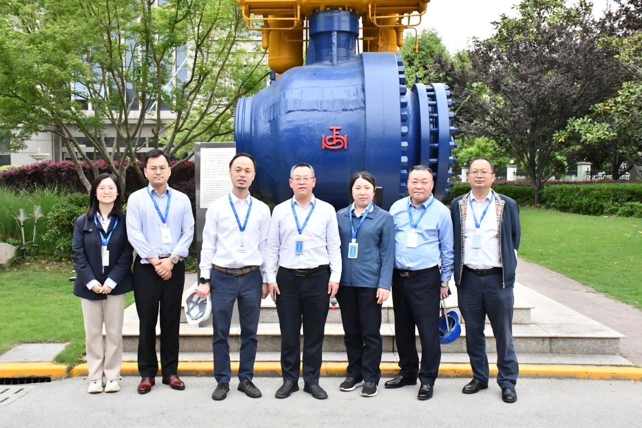 東方電氣集團東方鍋爐股份有限公司副總經(jīng)理劉洪偉一行到上閥股份考察交流 東方電氣集團東方鍋爐股份有限公司副總經(jīng)理劉洪偉一行到上閥股份考察交流